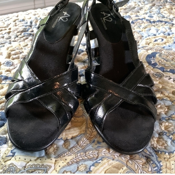 Aerosoles A2 Heels - Picture 3 of 10